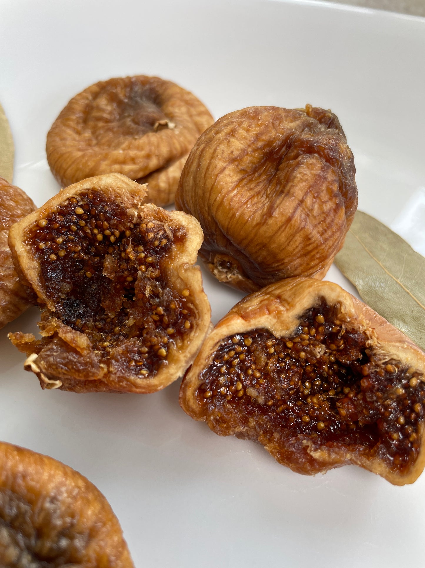 Dried figs